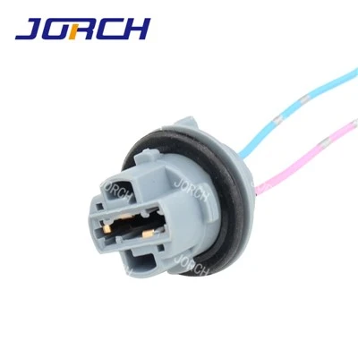 Endoll posterior de la cua del cotxe de 2 pins Suport de llum de fre Bombeta de marxa enrere Suport de senyal de volta T20 7740